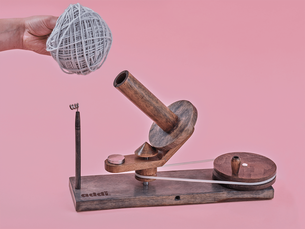 Enrouleur de fil addiWinder | parfaitement équilibré pour des pelotes impeccables