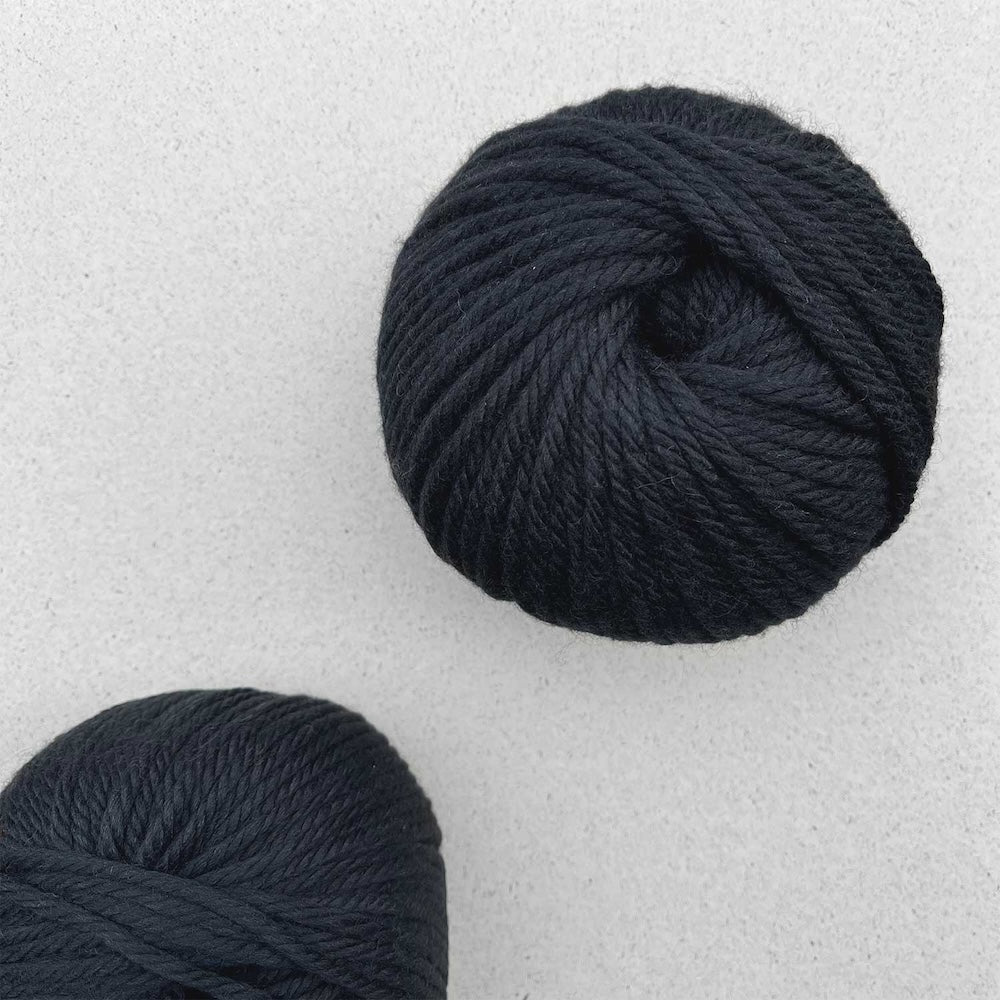 Maximo | cuddly soft and fluffy thick merino yarn