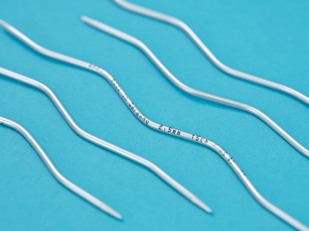 CrasySnake Lace Double-Pointed Needles | special shape holds securely in the knitting piece