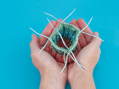 CrasySnake Lace Double-Pointed Needles | special shape holds securely in the knitting piece