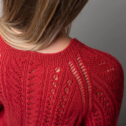 Lace Flow Sweater | délicat motif torsadé en laine mérinos baby de Pascuali