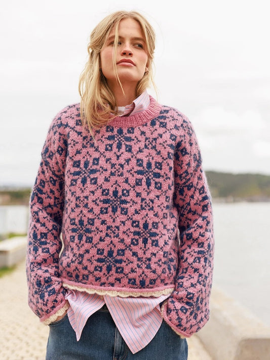 Astra | festive and super soft, made from Kos by Sandnes Garn