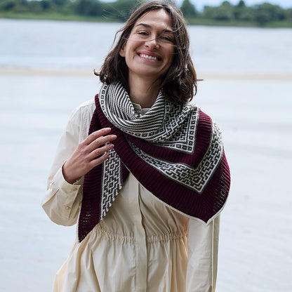 True Love | kontrastikas huivi Cheeky Merino Joy -langasta, Rosy Green Wool