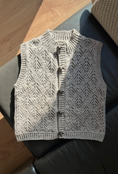 Cosy Hey Ho Vest | Winter pattern made from Heavy Merino by Knitting for Olive