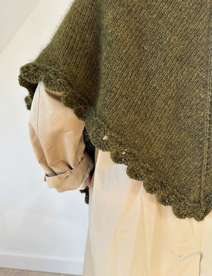 Ellie-sjal | stort trekantet sjal i Alpakka Folgetrad og Tynn Silk Mohair fra Sandnes Garn