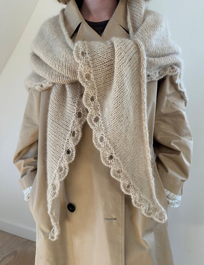 Ellie-sjal | stort trekantet sjal i Alpakka Folgetrad og Tynn Silk Mohair fra Sandnes Garn