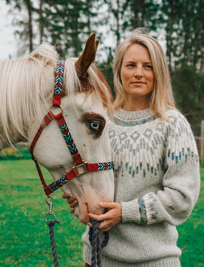 Hopi Polar Sweater - Island | Feather pattern from Alafosslopi by Lopi Island