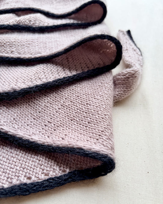 The simplest shawl with a small stripe | made from Cheeky Merino Joy by Rosy Green Wool with Pinta and Mohair Bliss by Pascuali