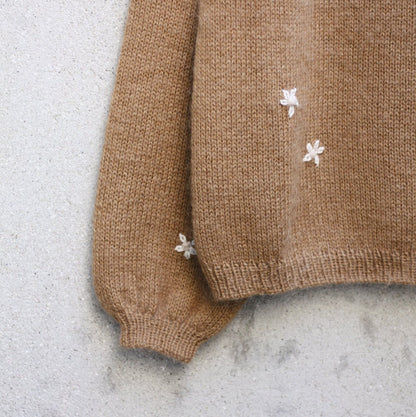 Daisy Sweater | süße Blüten aus Merino, Soft Silk Mohair und Pure Silk von Knitting for Olive