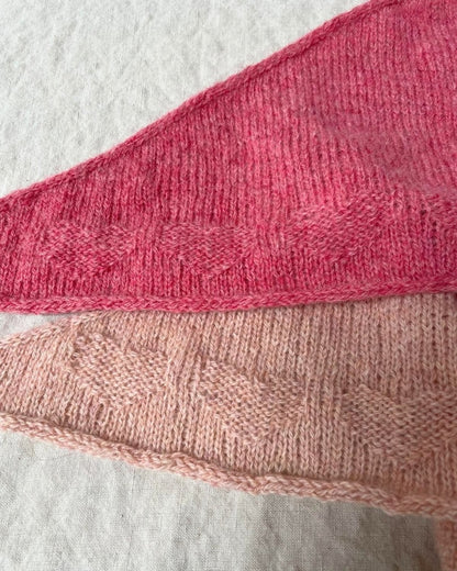 Châle Lille Hjerte | de tendres petits cœurs en Le Petit Lambswool de Biches & Bûches