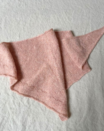 Châle Lille Hjerte | de tendres petits cœurs en Le Petit Lambswool de Biches & Bûches
