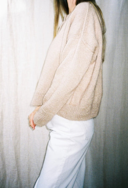 Marlo Cardigan | klassisch und mit seidigem Fall aus Le Petit Organic Cotton und Le Petit Silk & Mohair von Biches & Bûches