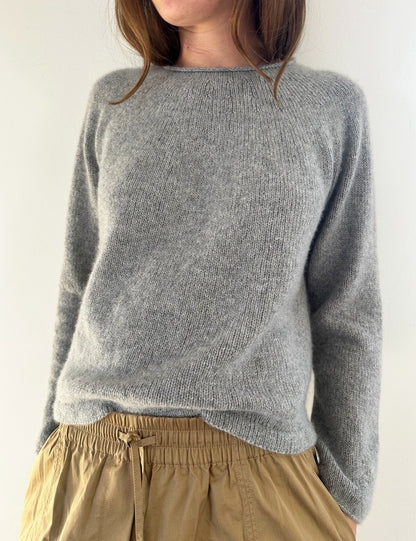 Plain Yoke Sweater Cashmere | simple and soft made from Classic Cashmere by Cardiff