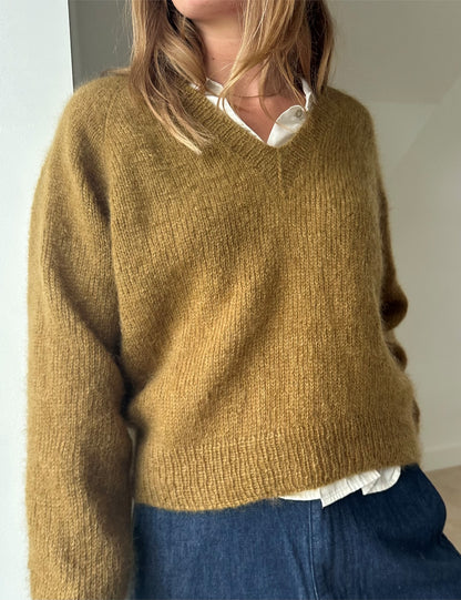 Vega V-Neck | Pull en mohair délicat tricoté avec du Tynn Silk Mohair de Sandnes Garn