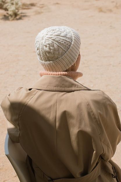 Cappello Ode | delicato motivo a treccia in Far di Woolfolk