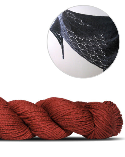 Ainu | afslappet, luftigt sjal i Big Merino Hug fra Rosy Green Wool