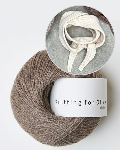 Alex Scarf - klein | bezaubernd schlichtes Mini Tuch mit Merino von Knitting for Olive