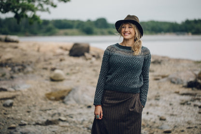 Junction Sweater | romanttinen norjalaisneule Biches & Bûchesin Le Petit Lambswool -langasta