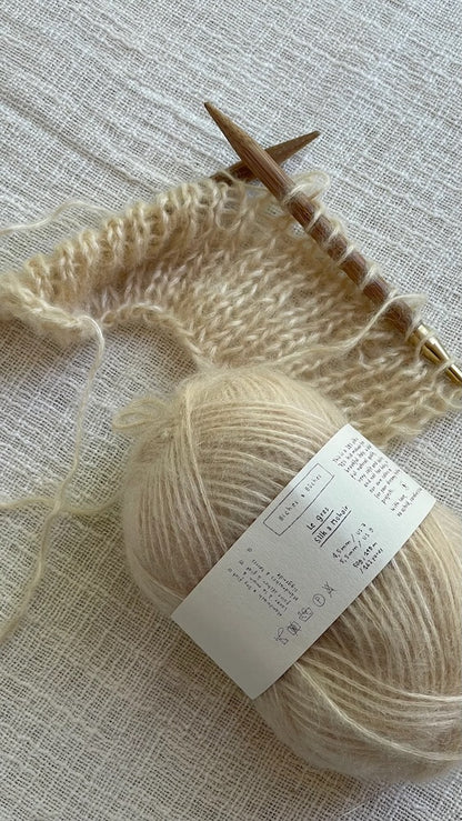Agnes Sweater | zarte oversize Bluse aus Le Gros Silk & Mohair von Biches & Bûches