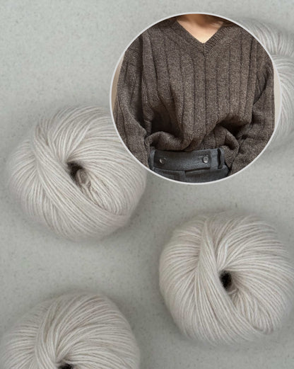 The Boston V-Neck | made from pure cashmere with Organic Cashmere 6/28 by Pascuali