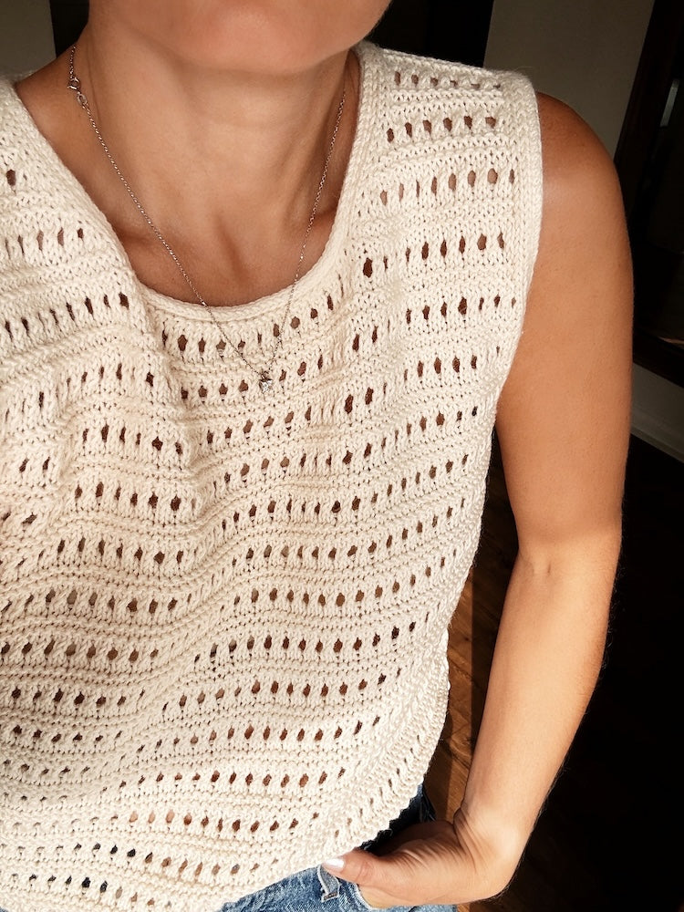 Caidree Boden Shirt mit Line von Sandnes Garn 8