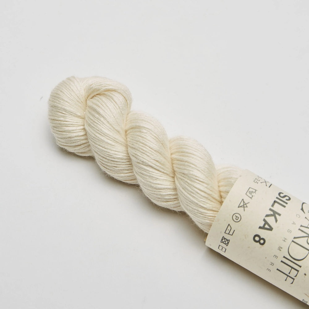 Cardiff Cashmere Silka 8 Farbe neve 11