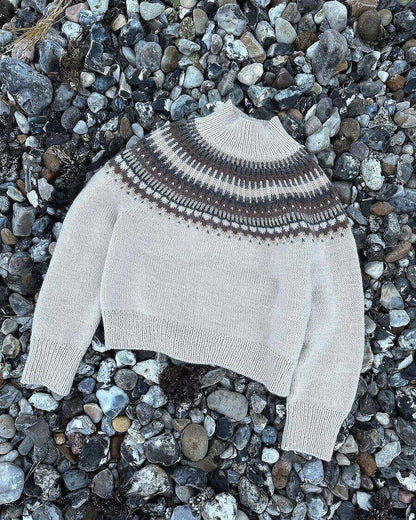 Celeste Sweater | simple Norwegian with Peer Gynt from Sandnes Garn 