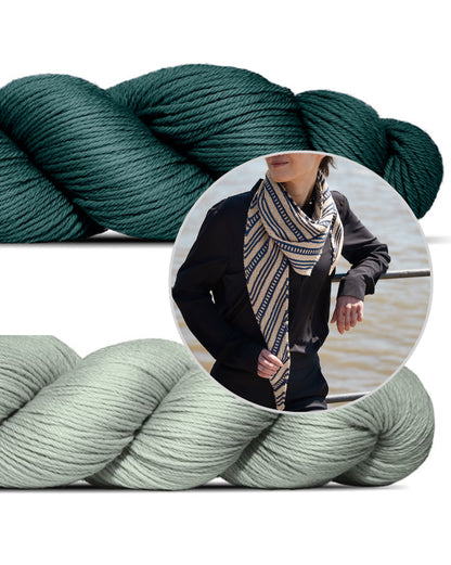 Kontakt | afslappet tørklæde med fine striber i Cheeky Merino Joy fra Rosy Green Wool