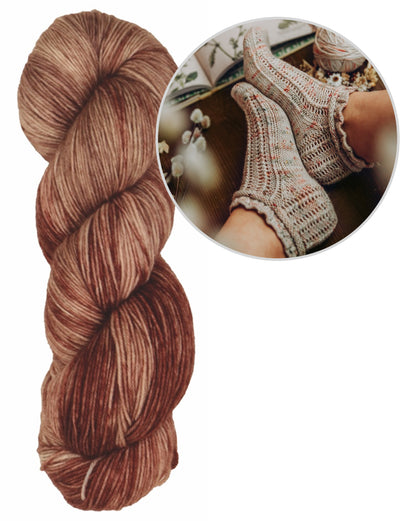 Daisy Lace Socks | zart und romantisch aus Terra von Symfonie Yarns