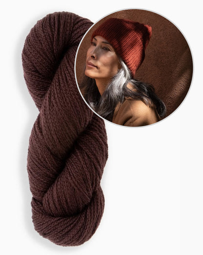 Datura Hat | fluffig weiche Mütze aus Far von Woolfolk