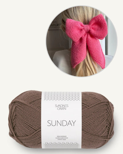December Bow | enchanting bow made of alpaca by Sandnes Garn 