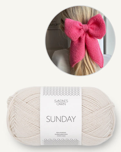 December Bow | enchanting bow made of alpaca by Sandnes Garn 