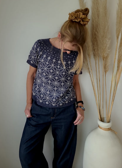 Sashiko Tee | grafisches Stickmusterbild aus Pinta von Pascuali