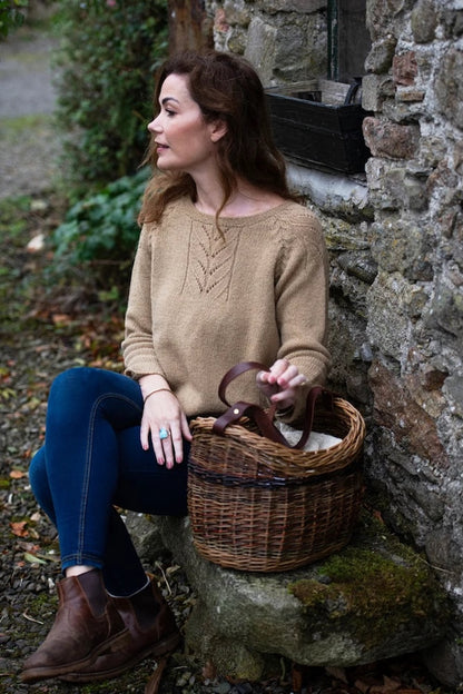 Sweter Harvest | delikatne warkocze z Elements DK od Eriu
