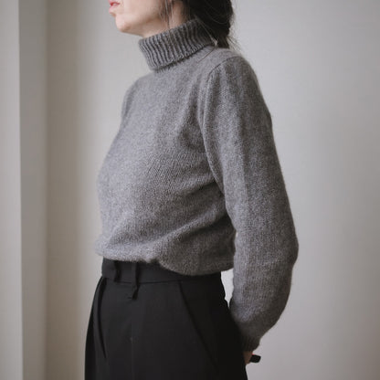 Delphine Sweater | col roulé ultra doux en cachemire classique de Cardiff