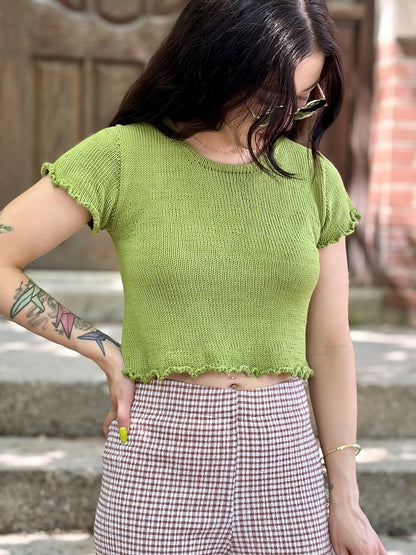 Baby Gem Tee | zauberhafte Rüschen aus Mandarin Petit von Sandnes Garn