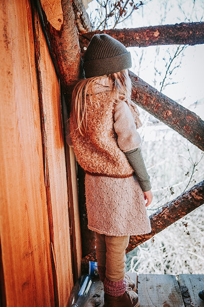 Mellow Vest Kids | super douillette en Teddy Dear de Gepard et Brisa de BC Garn