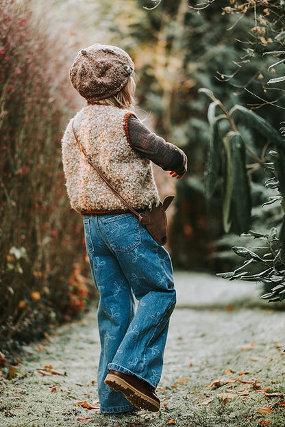 Mellow Vest Kids | super douillette en Teddy Dear de Gepard et Brisa de BC Garn