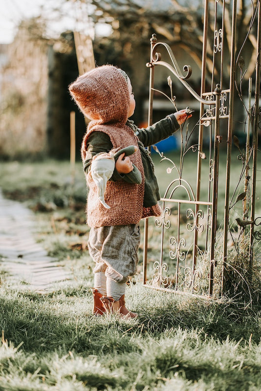 Weste Wiesenblume von Kleinigkeitenliebe mit Poppy von Sandnes Garn 1