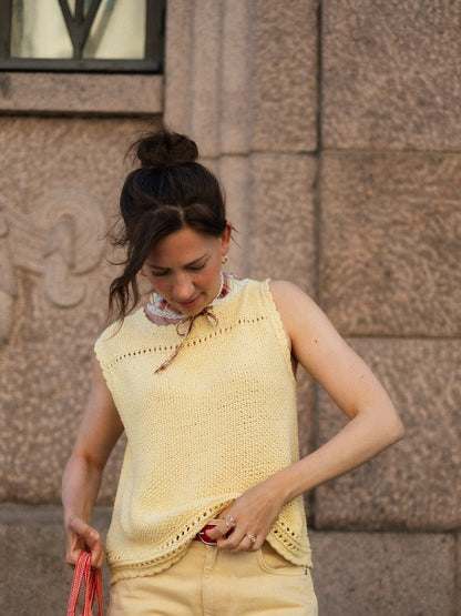 Cornflake Top | sunny top made from Line by Sandnes Garn