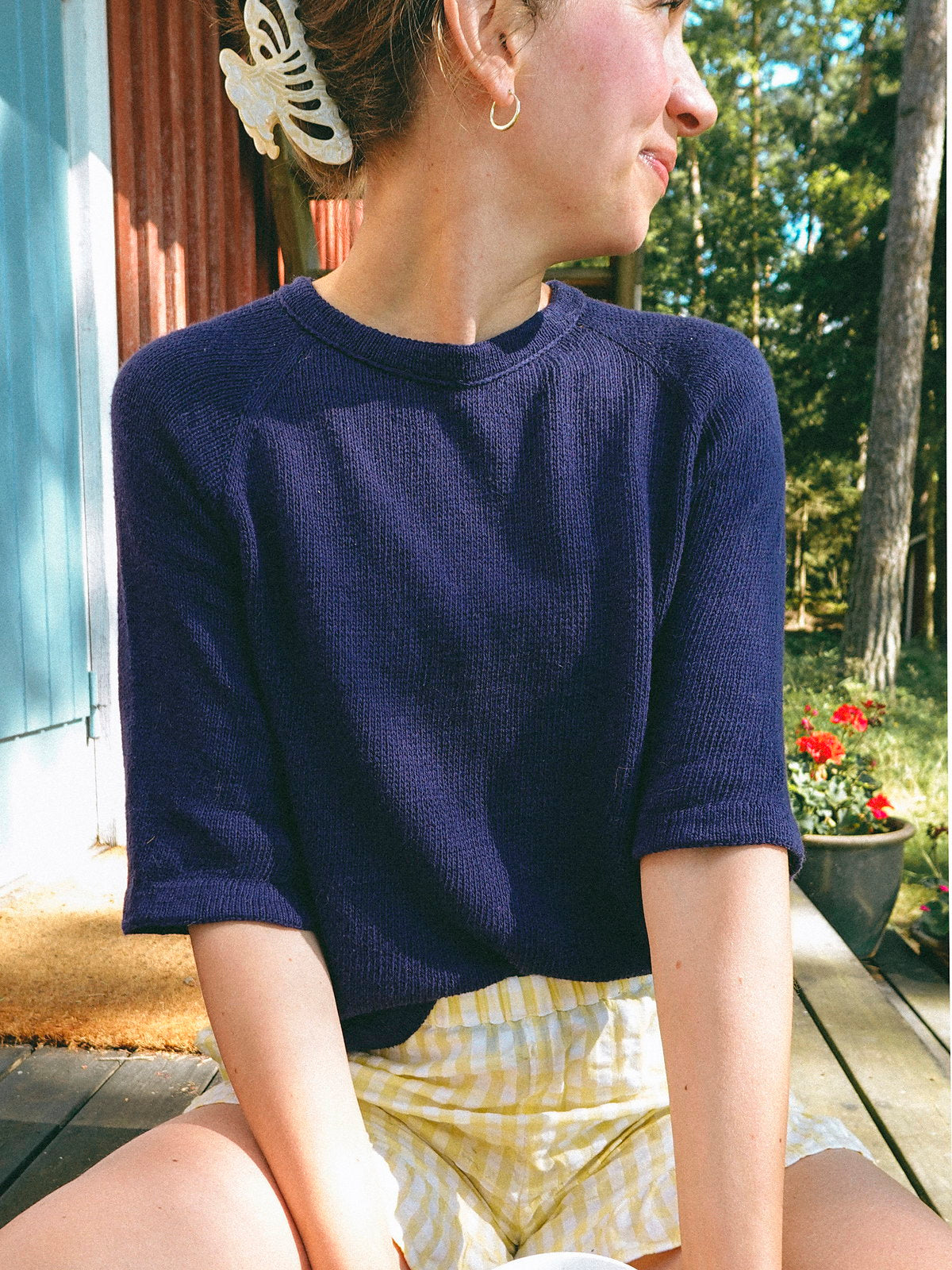 Vanilla Chilla Tee Light | lightweight basic shirt made from Tynn Line by Sandnes Garn