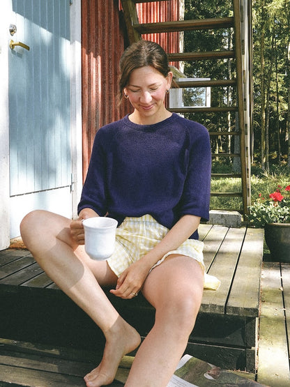 Vanilla Chilla Tee Light | lightweight basic shirt made from Tynn Line by Sandnes Garn