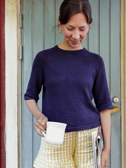 Vanilla Chilla Tee Light | lightweight basic shirt made from Tynn Line by Sandnes Garn