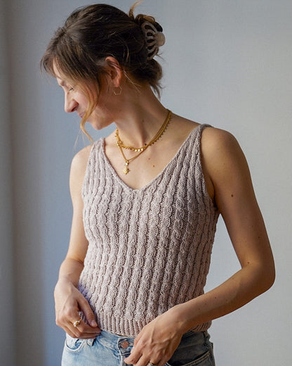 Kutovakika Wavy Babe Top mit Tynn Line von Sandnes Garn 8