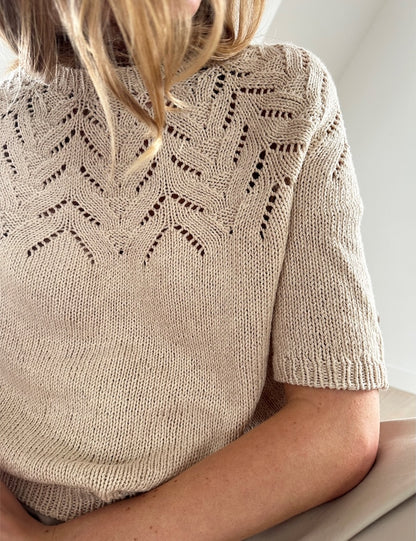 Tulipan Tee | delicate blossoms made from Line by Sandnes Garn