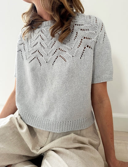 Tulipan Tee | delicate blossoms made from Line by Sandnes Garn