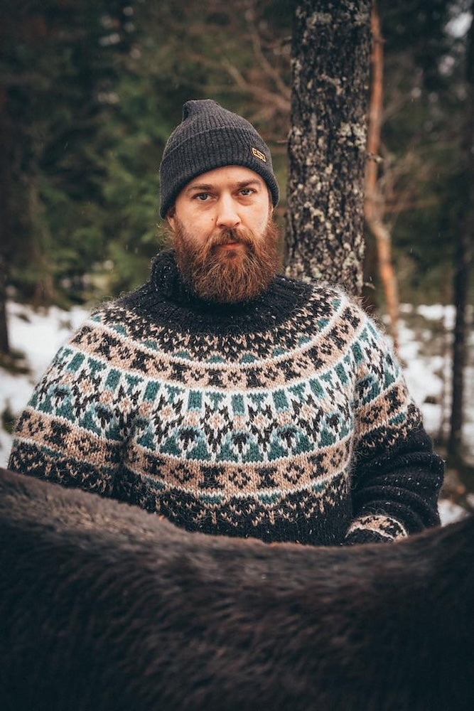 Arctic Summer Polar Sweater | fantastic pattern from Alafosslopi by Lopi Island