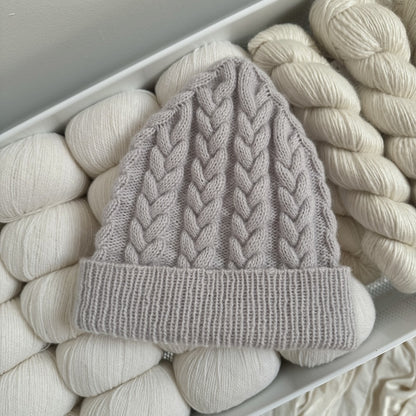 Bonnet Fresno | torsades extra douces en cachemire classique de Cardiff