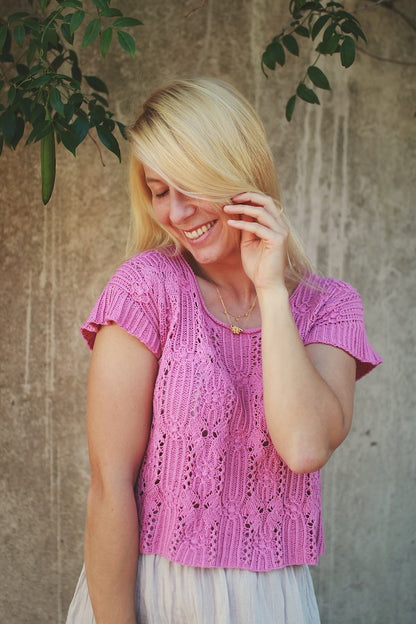 Woollahra Tee | Shirt mit wunderschönem Muster aus Mandarin Petit von Sandnes Garn