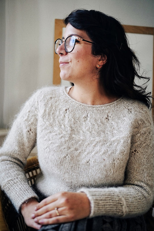 Wild Posy Sweater von Melody Hoffmann mit Plötulopi von Lopi Island 1